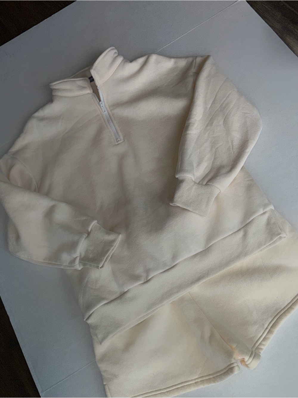 Women’s sweatshirt and shorts lounge set two piece - Picture 4 of 9